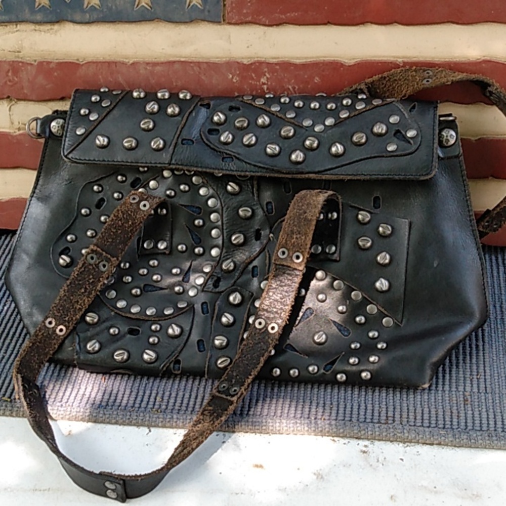 Patricia Nash purse